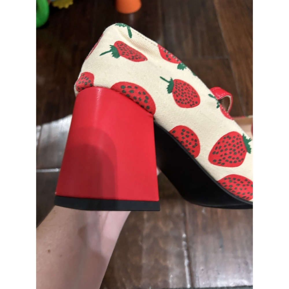 Strawberry Pattern Square Toe Chunky Heeled Mary Jane Pumps Sz 8 - Picture 11 of 12
